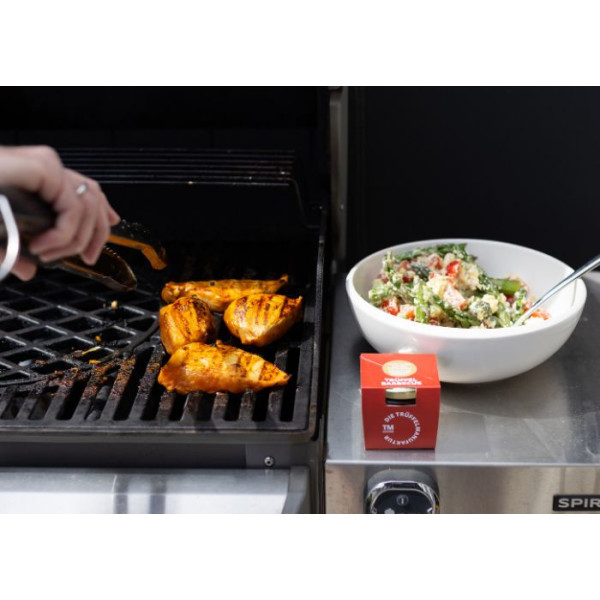 Trüffel BBQ-Huhn mit Spargel-Tomaten-Feta-Salat - 