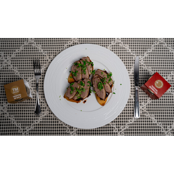 Rezept: Geräucherte Entenbrust aus dem Topf mit rotem Zwiebel Confit - Geräucherte Entenbrust aus dem Topf mit rotem Zwiebel Confit